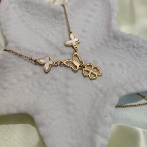 luxury rose gold charm & crystal necklace (flower pendant) (copy)
