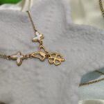 About us luxury rose gold charm & crystal necklace (flower pendant) (copy)