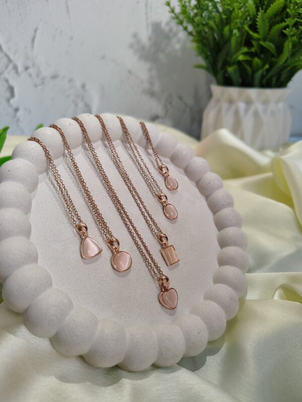 korean style rose gold chain with pendant (copy)
